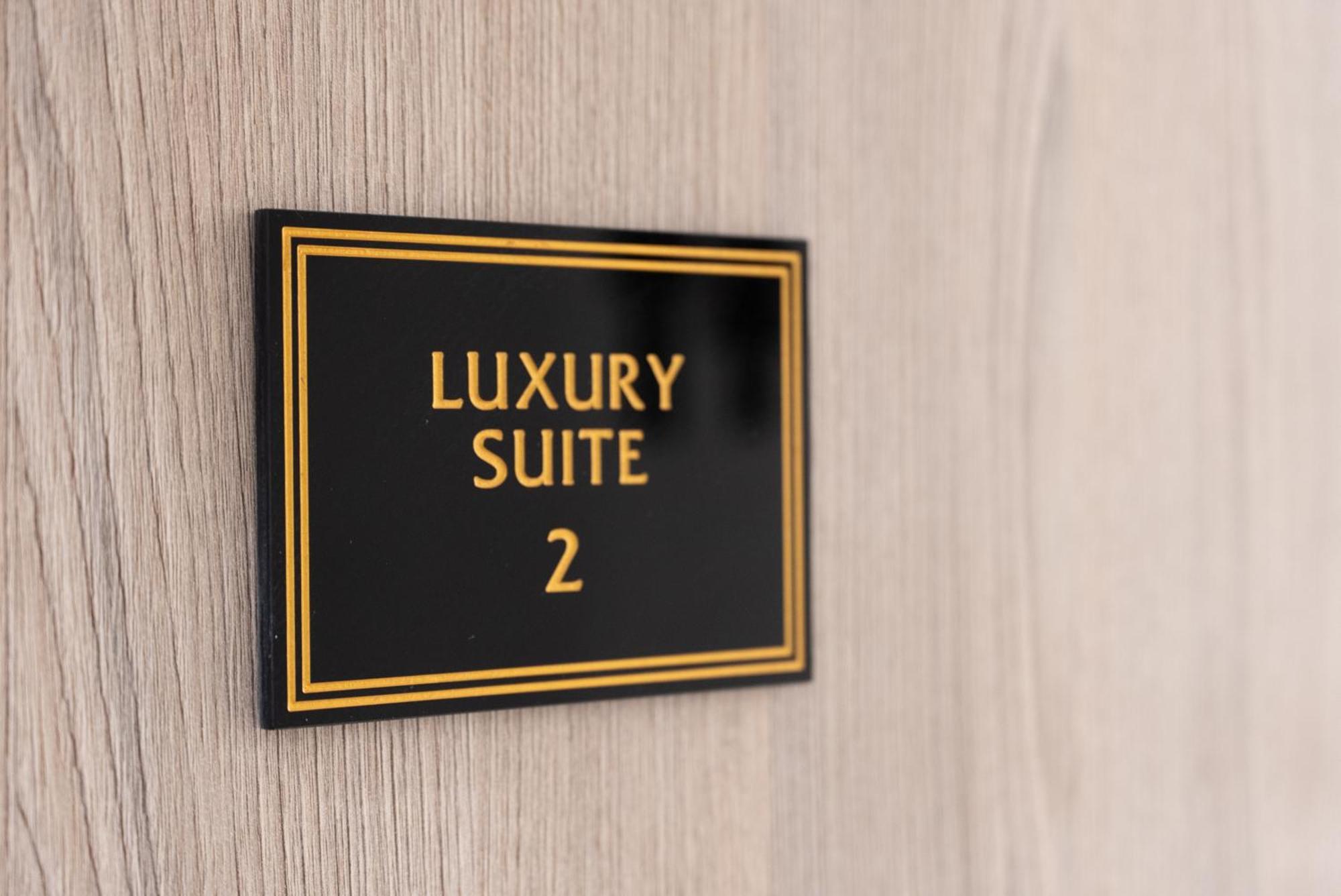 Athens Luxury Penthouse Apartment ภายนอก รูปภาพ